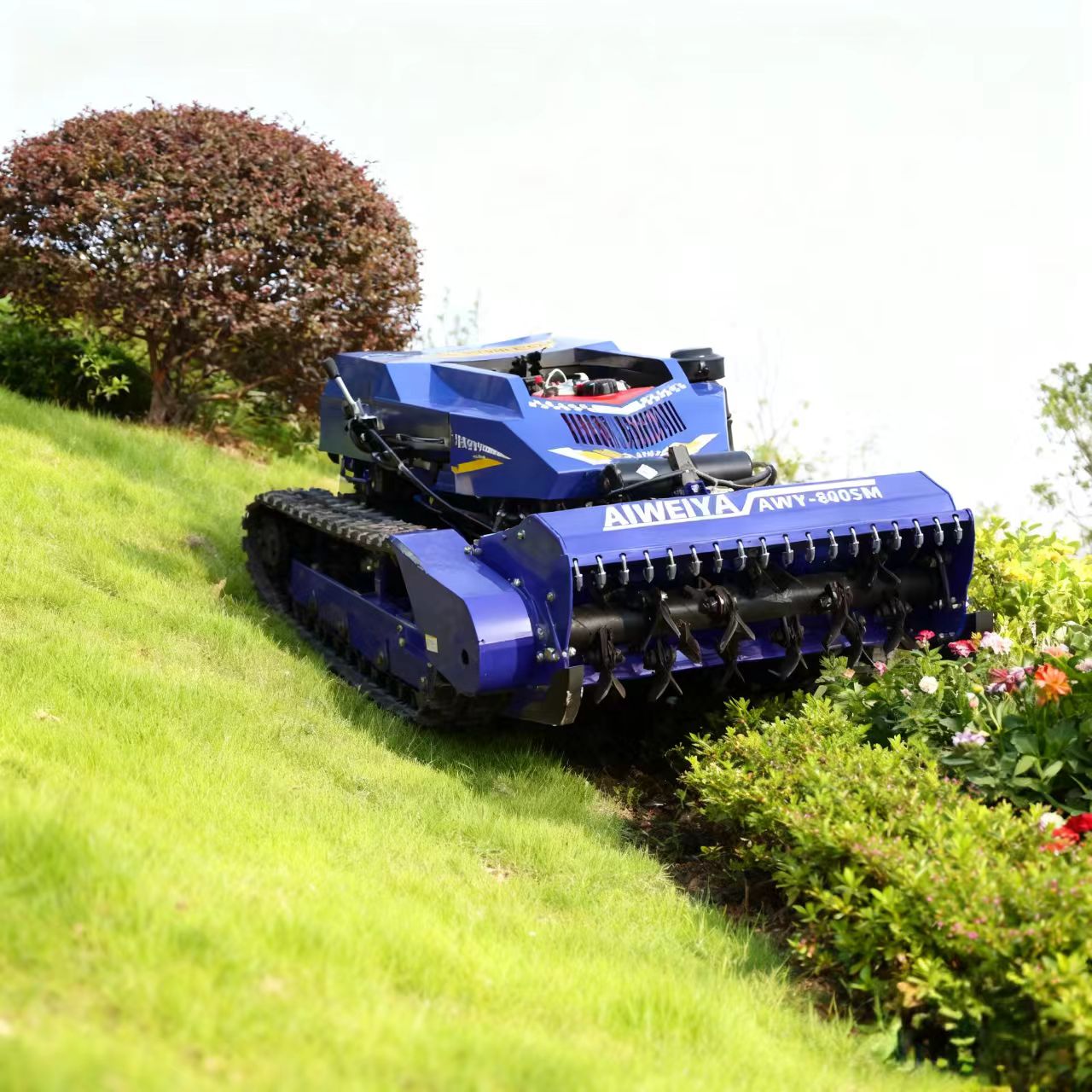 Robot Chassis - Индивидуальная бензиновая газонокосилка на гусеничном шасси