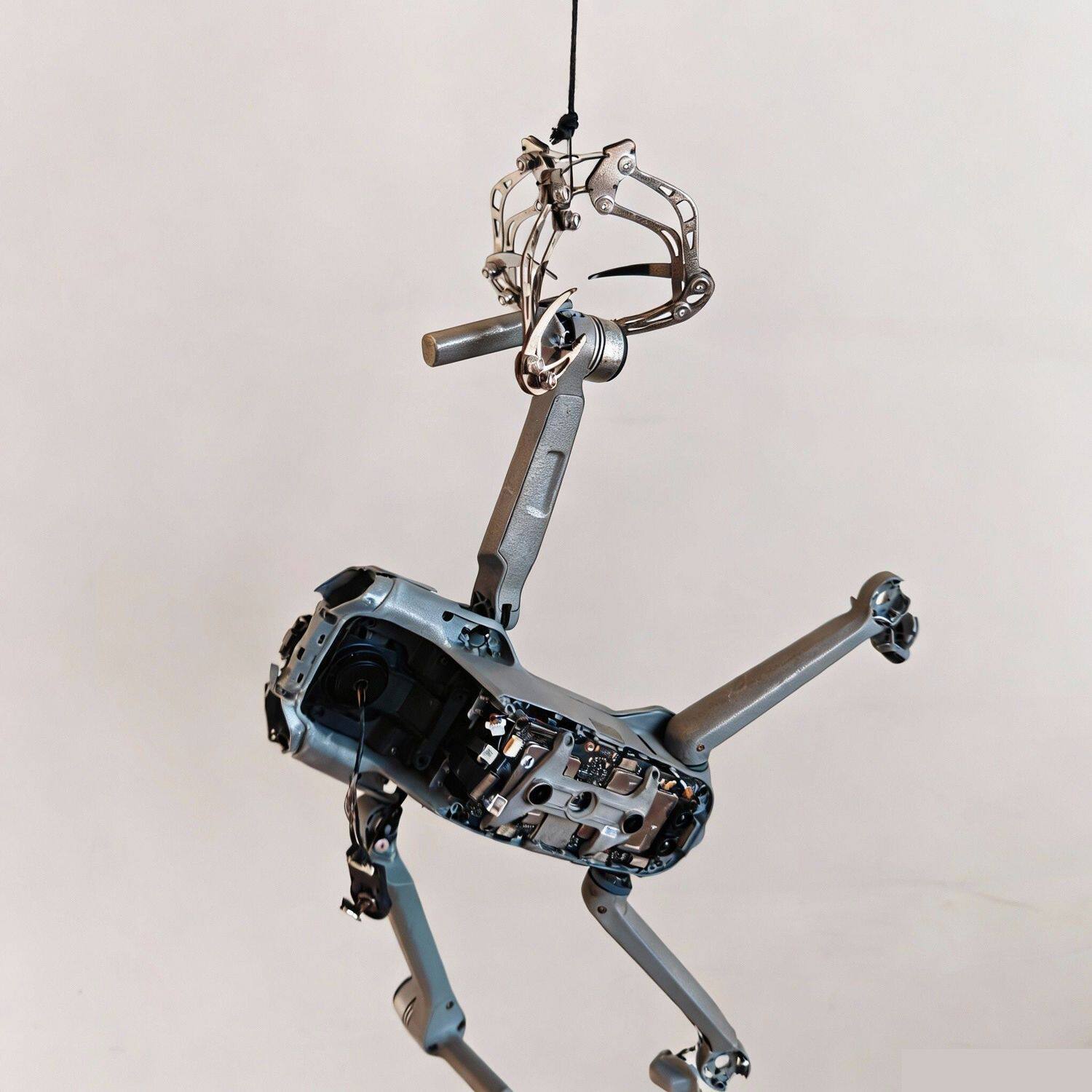 Легкий 40-граммовый крюк-захва – обзор и цена Robot Gripper Claw